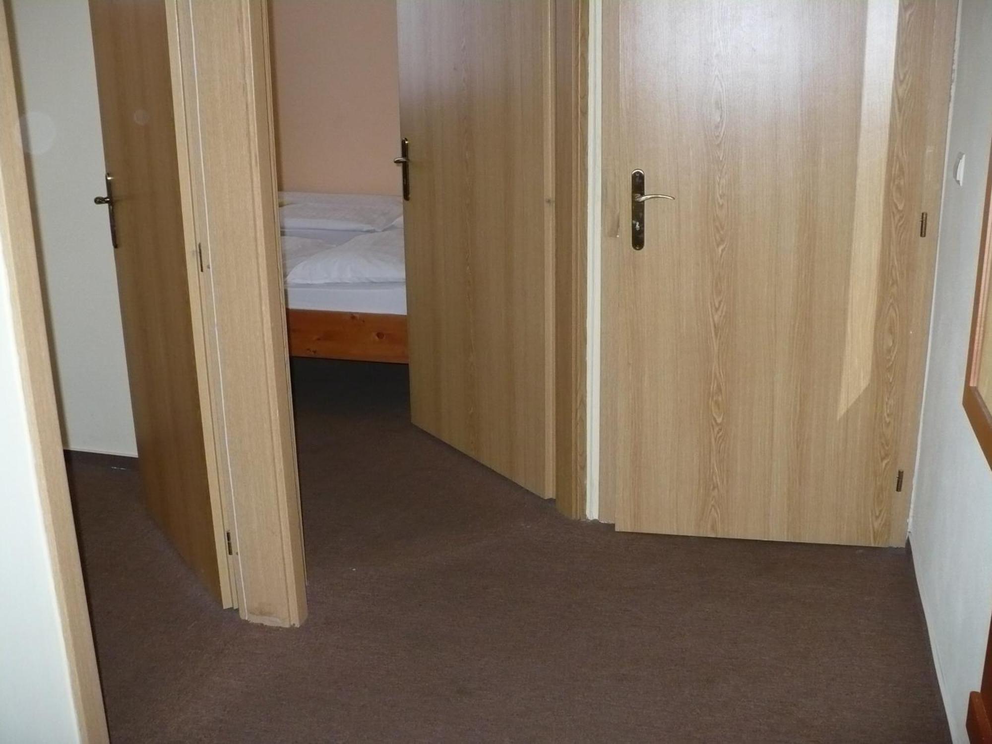 Motel Ranc Ruzomberok Exterior foto